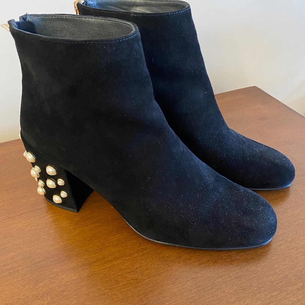 Stuart Weitzman Bootie - image 1